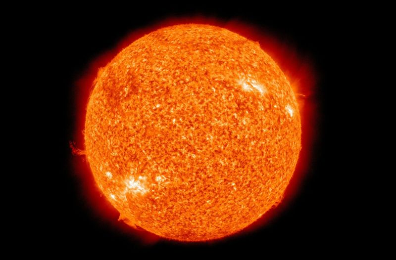 matahari sebagai pusat tata surya