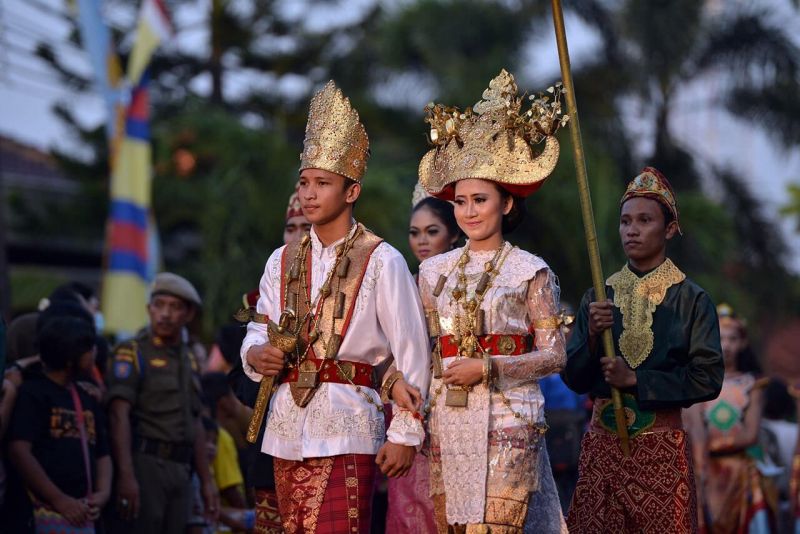 Inspirasi modis pembahasan pakaian adat tentang  21+ Inspirasi Terbaru Pakaian Adat Bali Clipart