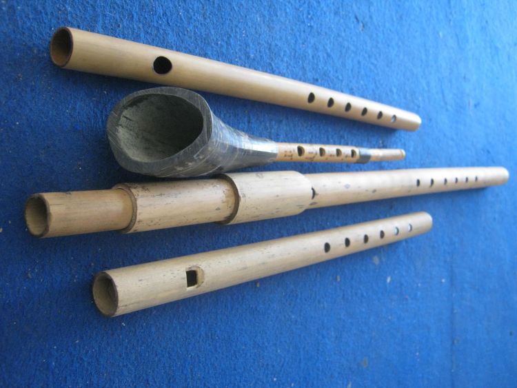 alat musik tradisional serangko