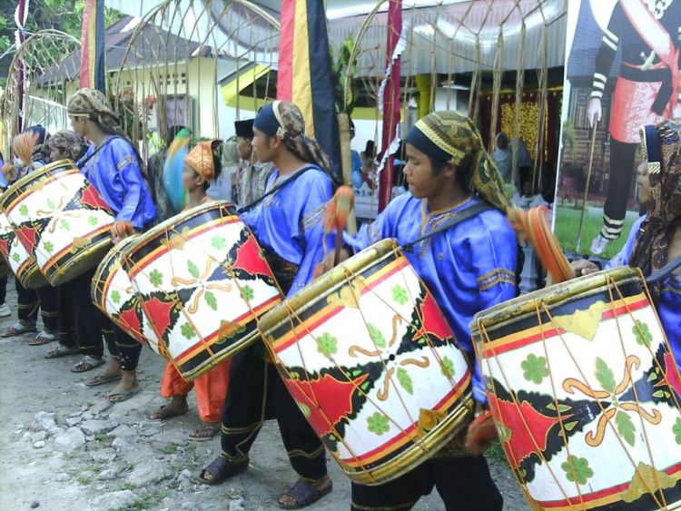 alat musik tradisional tambua & tansa