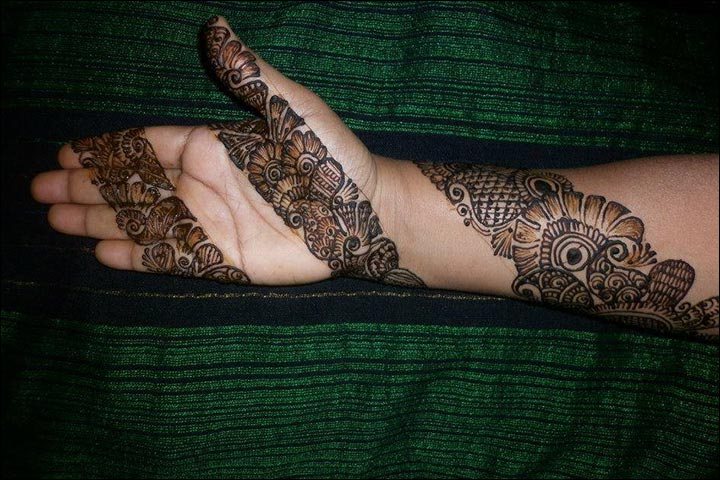 henna tangan motif decorated strations