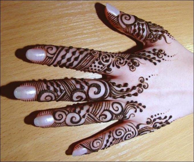 henna tangan motif decorative finger