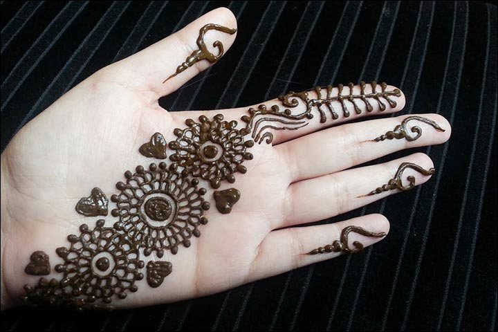 henna tangan motif heart and circles strip