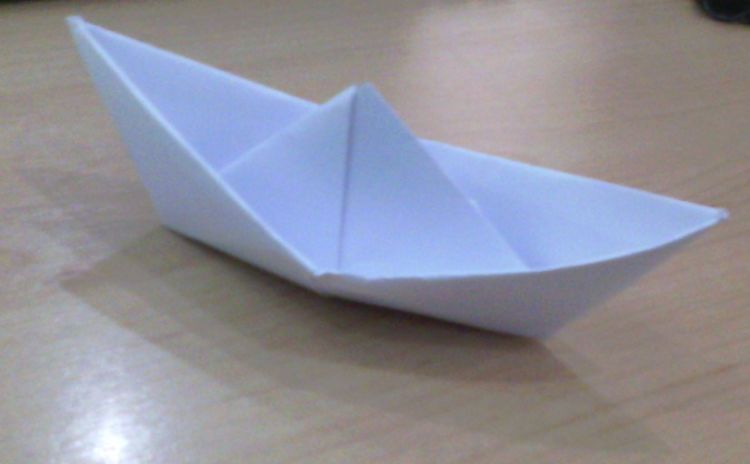 origami perahu