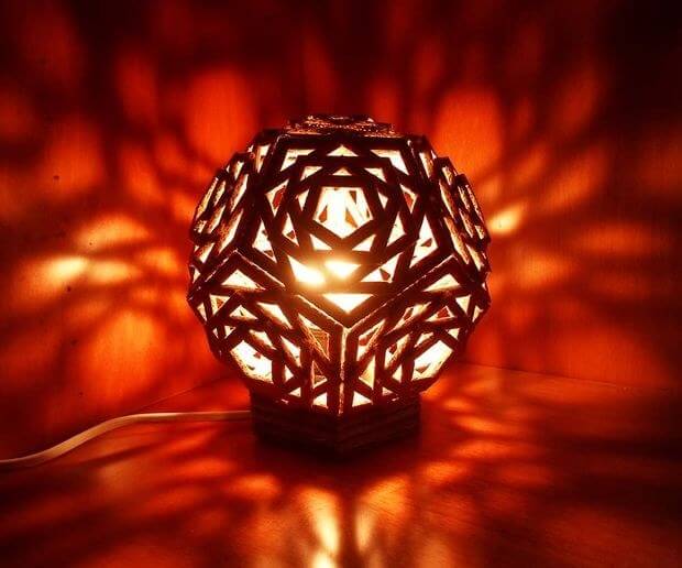 lampu geometrik dari kardus