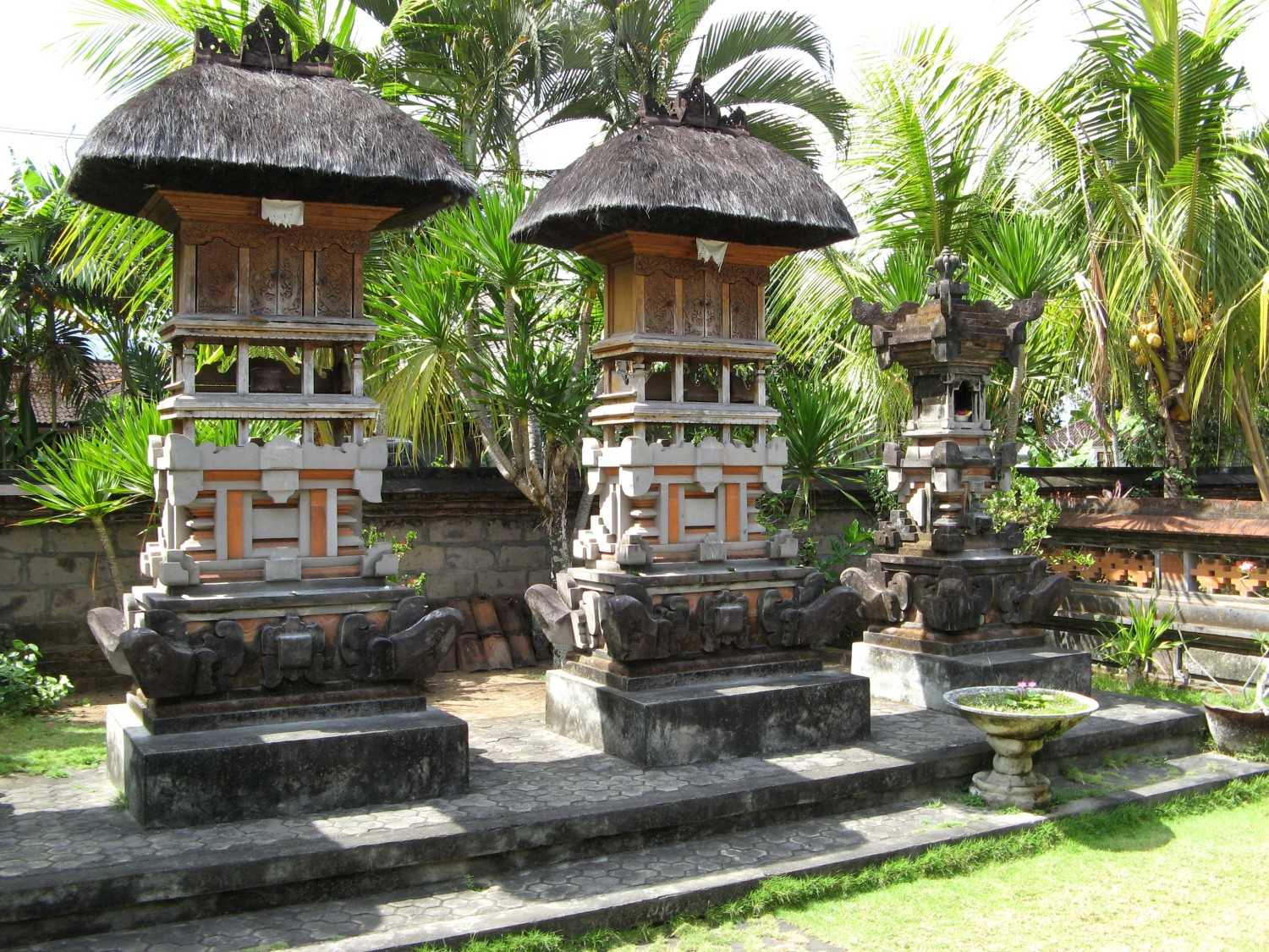 Rumah Adat Bali Nama Filosofi Unsur Beserta Gambar 