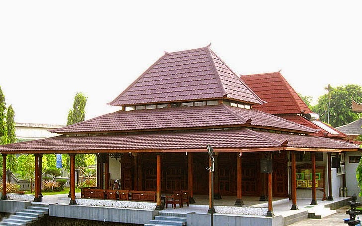 rumah adat jawa timur joglo