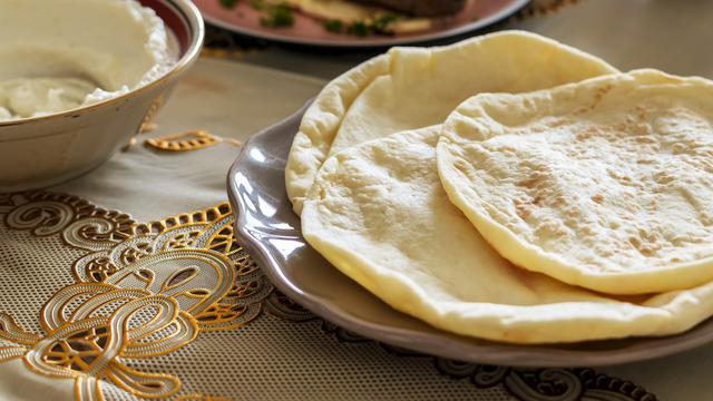 7 Resep  Roti  Maryam  dengan Kuah dan Aneka Topping Lezat