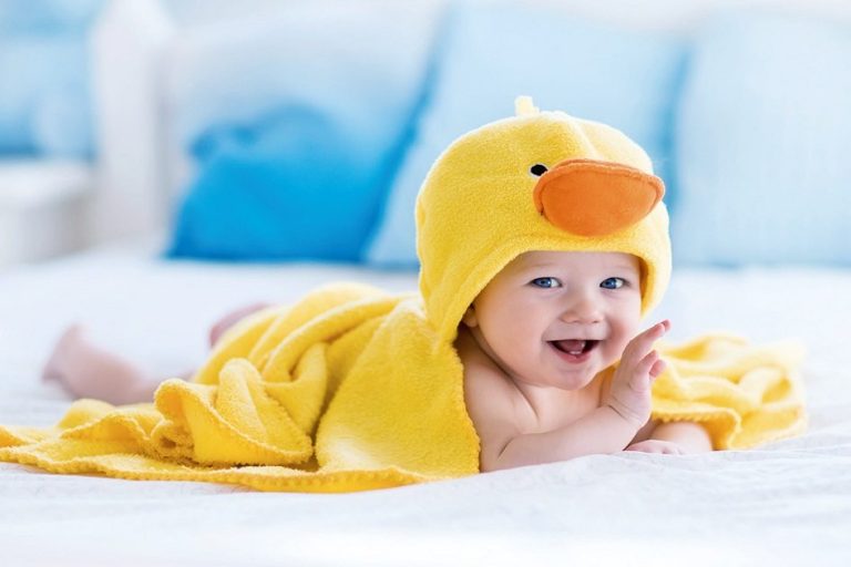 200 Kumpulan Nama  Bayi Laki  Laki  Keren  dan Memiliki Makna 