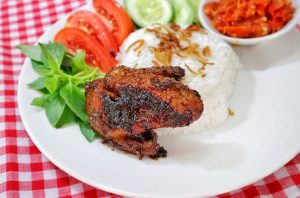 4 Resep Ayam Bakar Yang Lezat Beserta Cara Membuatnya