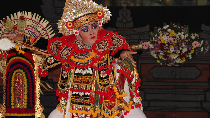 Dan tradisional adalah dari tari tari kecak contoh provinsi legong Tarian Bali