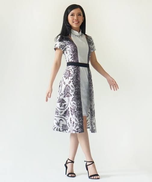 Model dress batik elegan kombinasi
