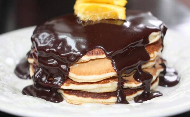 resep pancake dengan cokelat leleh