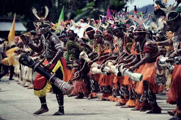 Peta Papua: Asa-Usul, Fakta Unik, Budaya, Tarian Adat